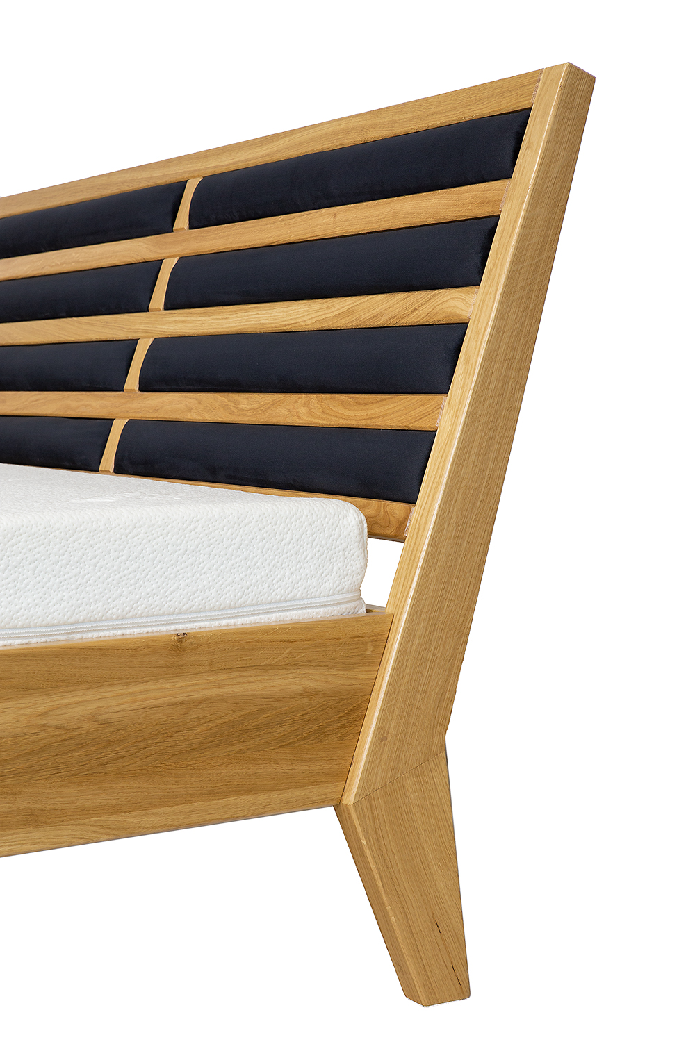 Drewmax LK402 120x200 cm dřevěná postel masiv buk dvojlůžko